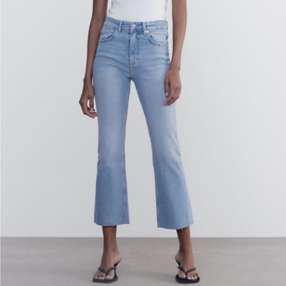 Zara Light wash jeans